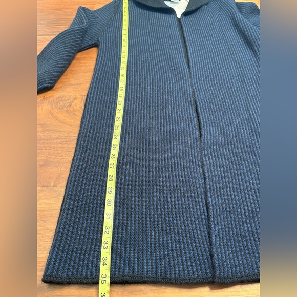 Cocogio Italian Wool Acrylic Cardigan Duster - Picture 8 of 9